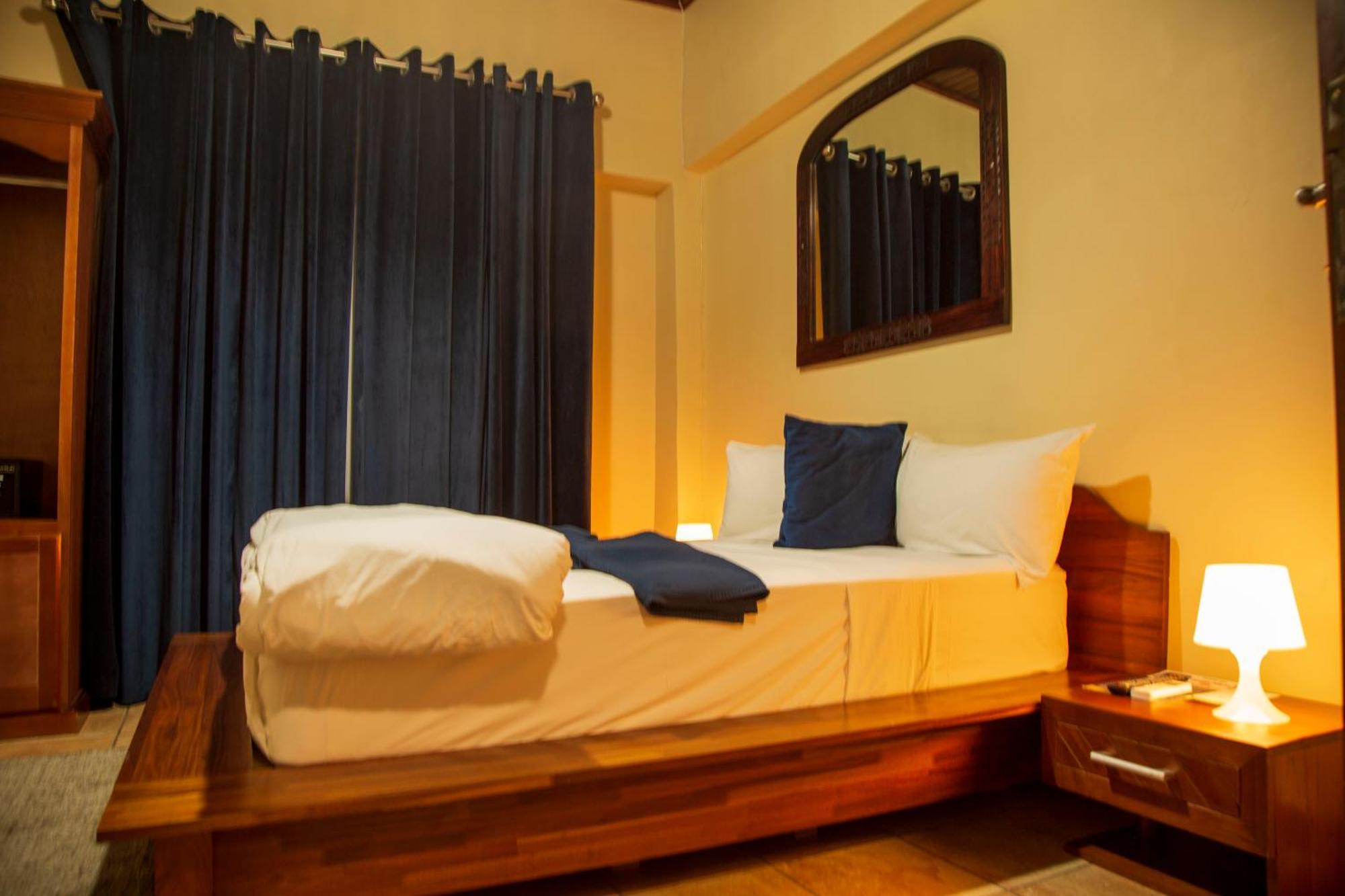 The Haven Boutique Hotel Кумасі Екстер'єр фото