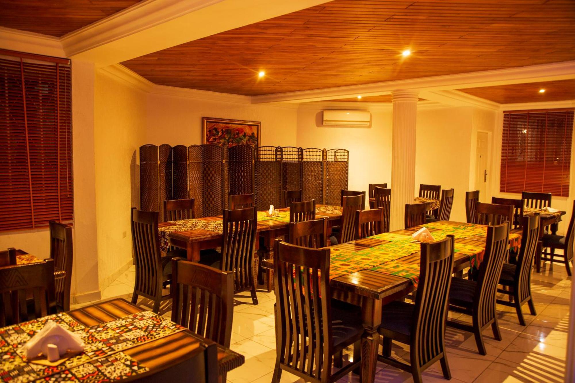 The Haven Boutique Hotel Кумасі Екстер'єр фото