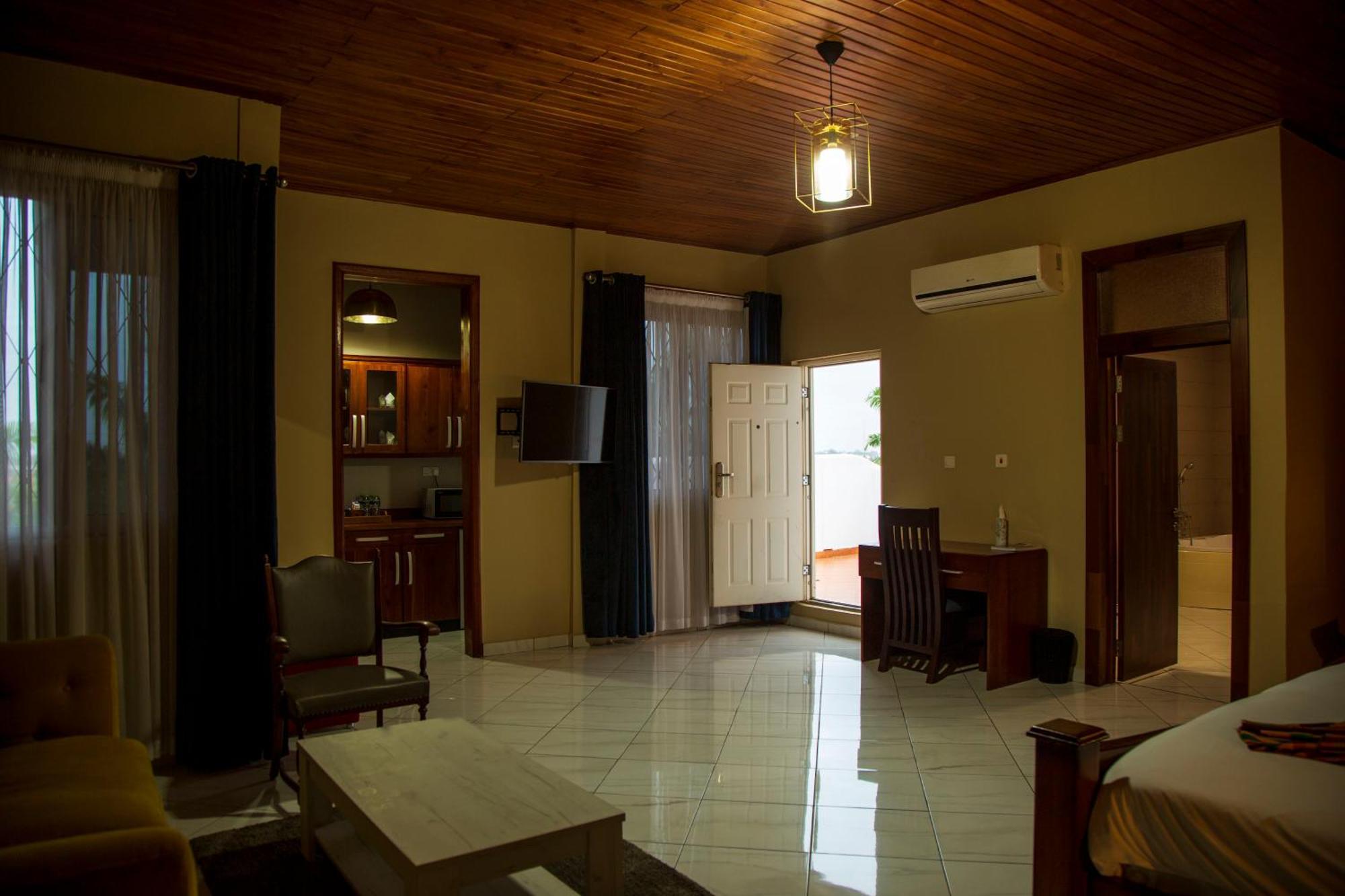 The Haven Boutique Hotel Кумасі Екстер'єр фото